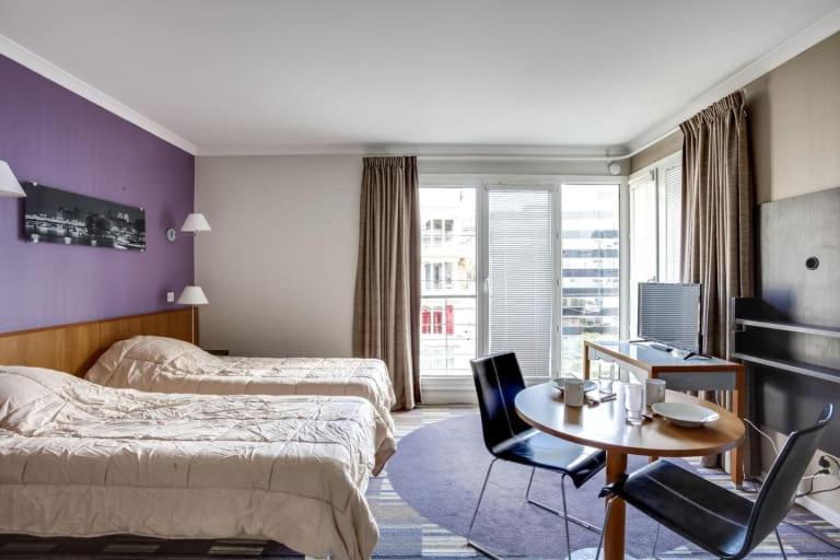Guestready - Studio Cosy Pres Du Metro Issy-les-Moulineaux Zewnętrze zdjęcie